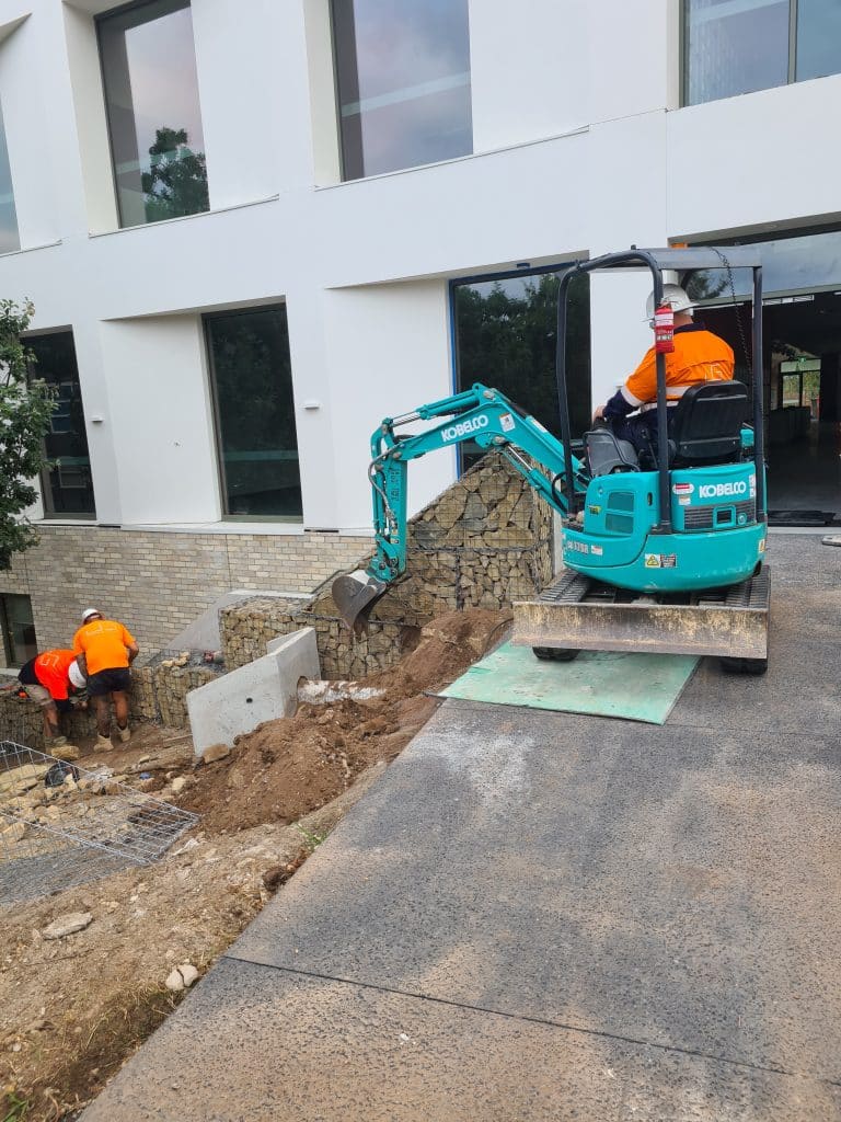 Retaining Wall Installation Timeline What to Expect From Start to Finish